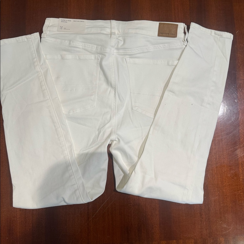NWT American Eagle Jeans